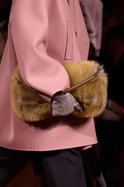 Look 141